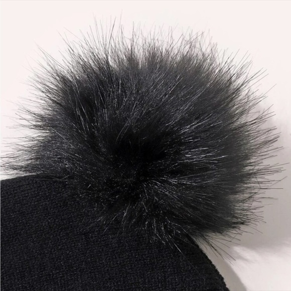 Pom Pom Faux Fur Hat, NWT - Picture 3 of 3